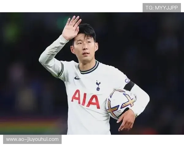 探索中国足球球员是谁全面揭示中国足球明星的成长经历与奋斗故事